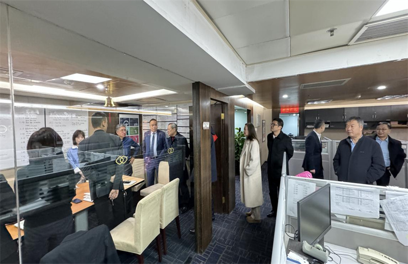 春节上班第一天 领导慰问鼓干劲