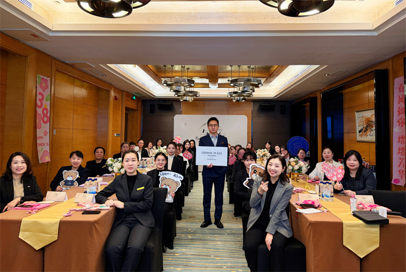 人民大厦各单位多彩欢庆三八妇女节